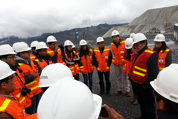 Visita-Amautas-Mineros-Ancash15-(4)