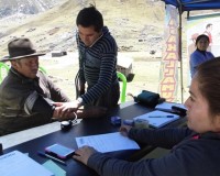 Estas campañas médicas organizadas por autoridades locales, el Sector Salud y Antamina son gratuitas para la población
