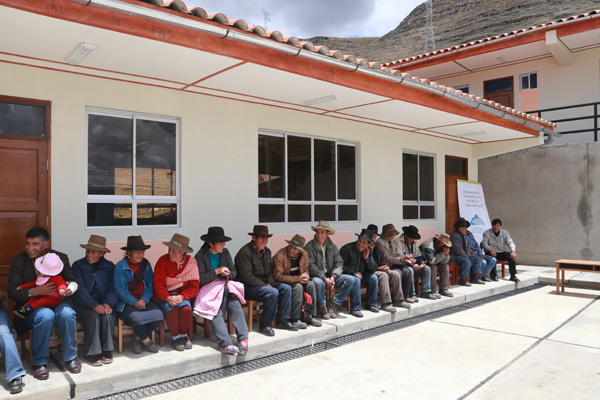 201409_colegio_huallanca1