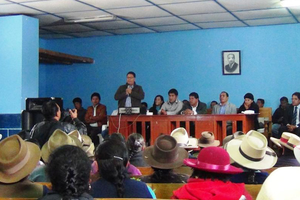 ceremonia-obras-por-impuestos-chiquian