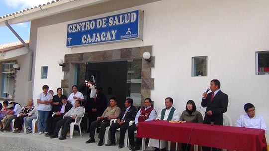 Inauguración de centro de salud en Cajacay