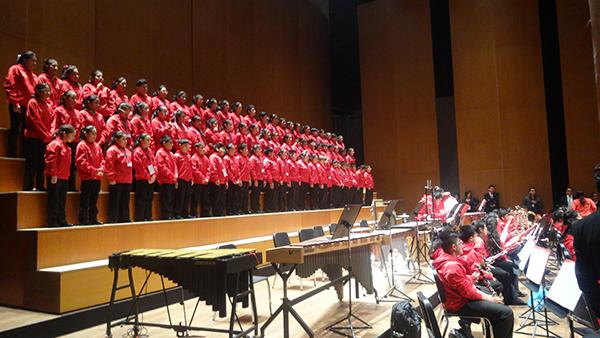 Coro infantil Sinfonía por el Perú