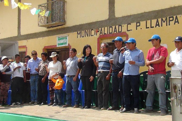 veredas-chasquitambo Obras de mejoramiento de la infraestructura vial en Llampa y Chasquitambo.