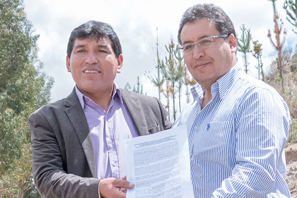 Firma del acta de entrega de terreno