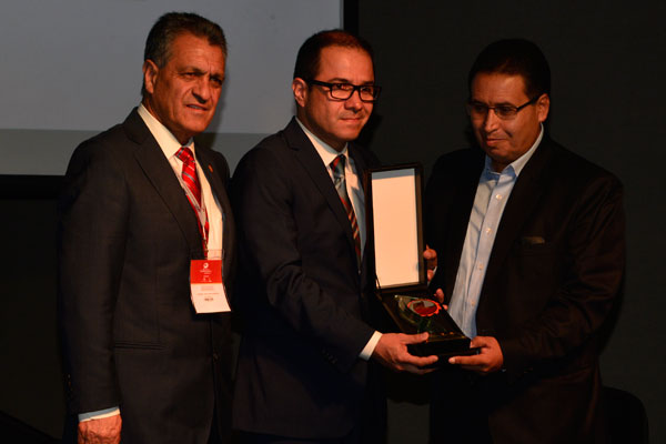 La minera Antamina recibe la distinción como “Empresa Líder de la Región de Ancash” otorgado por la Cámara de Comercio, Industria y Turismo de Ancash.