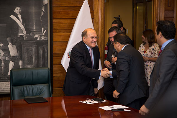 Obras por Impuesto: Se entrega la buena pro del nuevo Hospital de Huarmey a Antamina 