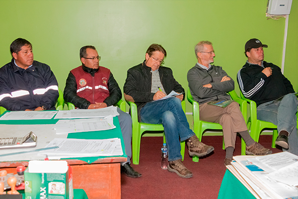 Desarrollo productivo: representantes de la embajada canadiense conocieron los avances del programa PRODICOM.