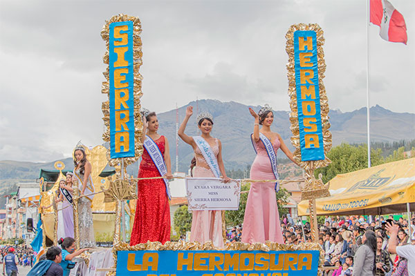 Carnaval Huaracino 2018: Concurso de máscaras, el “Ño Carnavalón" y el Gran Corso de carros alegóricos.