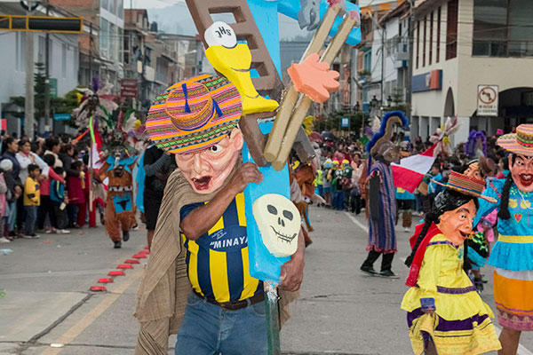 Carnaval Huaracino 2018: Concurso de máscaras, el “Ño Carnavalón" y el Gran Corso de carros alegóricos.