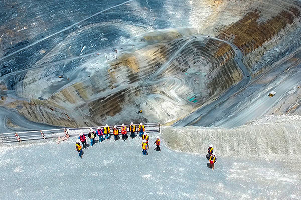  Seguridad minera: Antamina realiza mapeo geológico llegando a zonas inaccesibles gracias al uso de drones