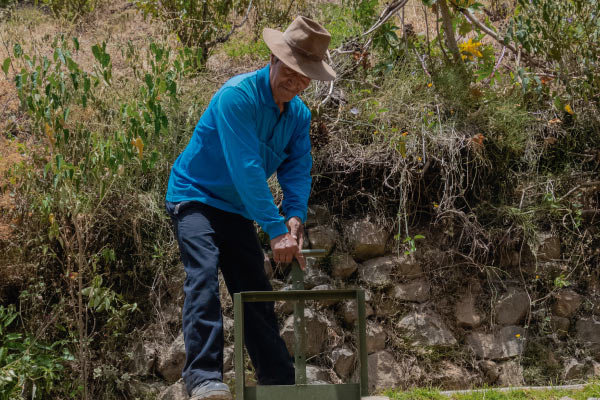 Proyecto de irrigación en Huayllacayán