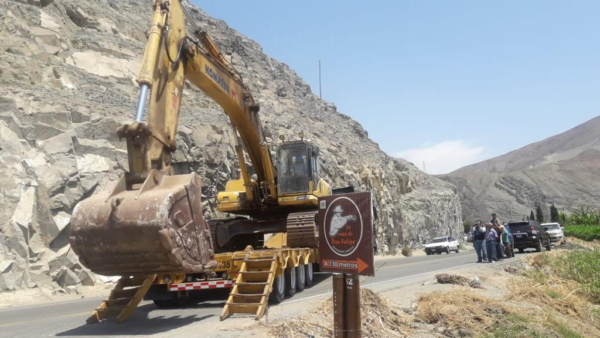 Trabajos de reforzamiento y encauzamiento del río Huarmey