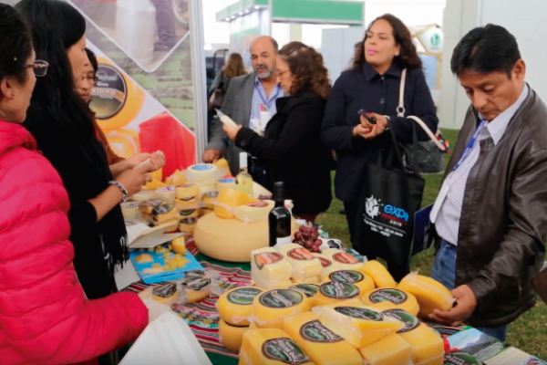 Cooperativa Carhuasaqui participación en “Expo Peruláctea 2019” 