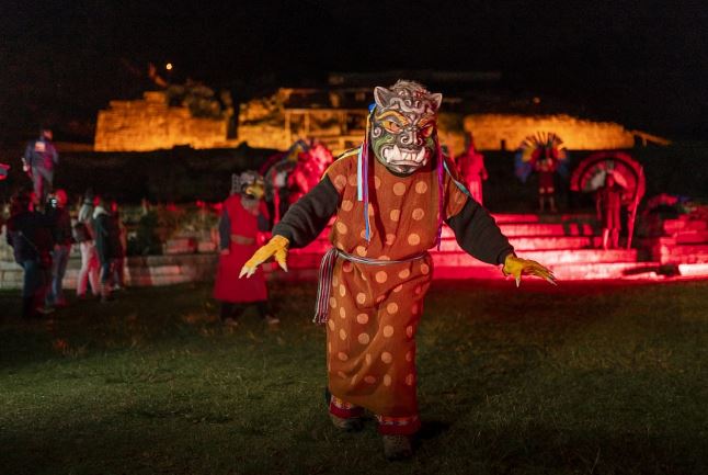 “Chavín de noche”, espectáculo de danza y música, que representó antiguas tradiciones.