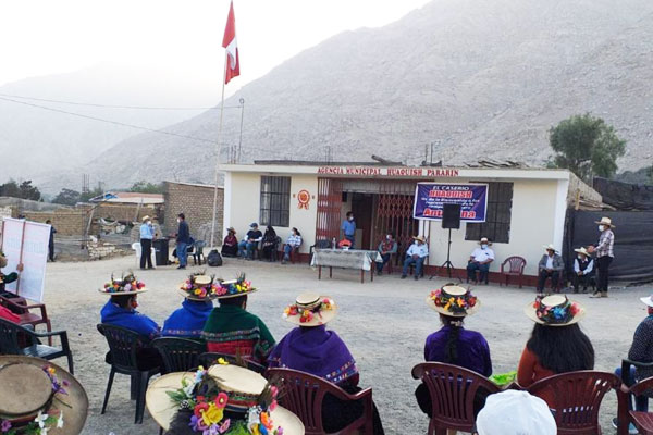 En ambos proyectos, Antamina aportó con materiales de construcción y el gobierno local, junto a la comunidad, con la mano de obra y dirección técnica.