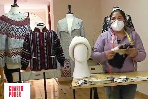 Tejedora de San Marcos muestra productos que serán exportados a exigentes mercados internacionales.