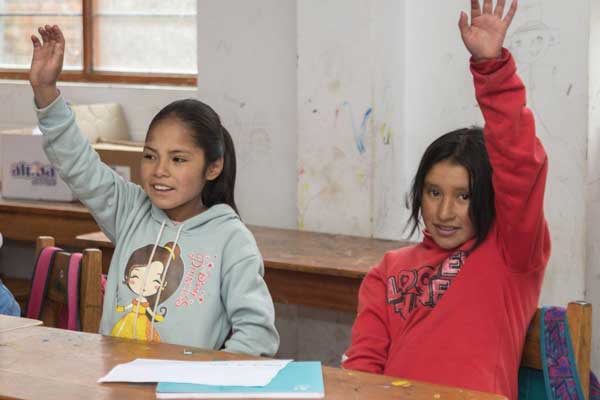 Calidad educativa: El taller brinda asesorías a los padres de familia para complementar el aprendizaje.