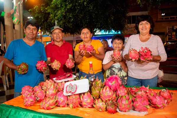 Playas de Huarmey: Festival Ecoturístico y celebración en la Plaza de Armas.