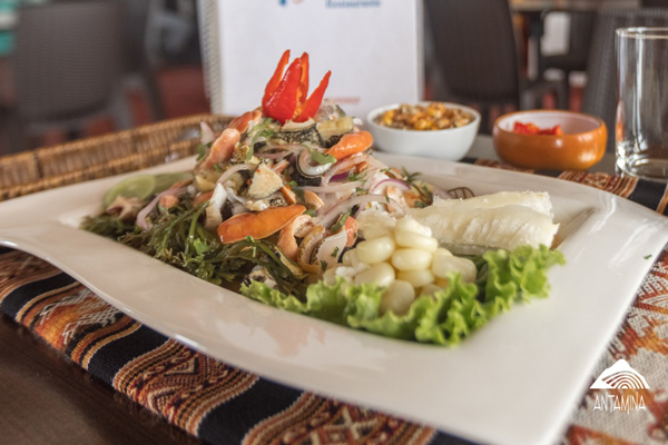 El puerto Huarmey destaca por su deliciosa gastronomía marina.