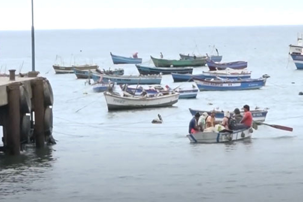 La pesca impulsa otras actividades como el comercio y la gastronomía.