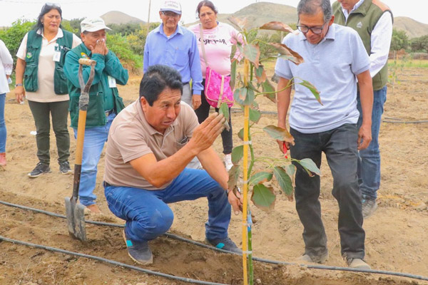 En la ceremonia participó el burgomaestre de Huarmey.
