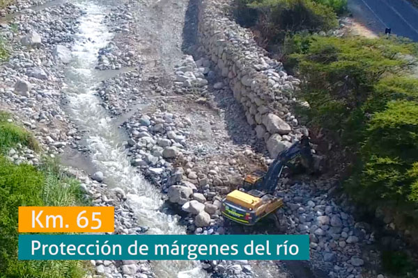 Protección de márgenes del río