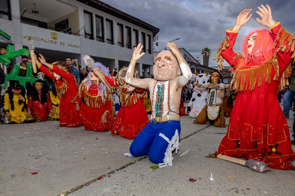 rey momo carnaval huaracino