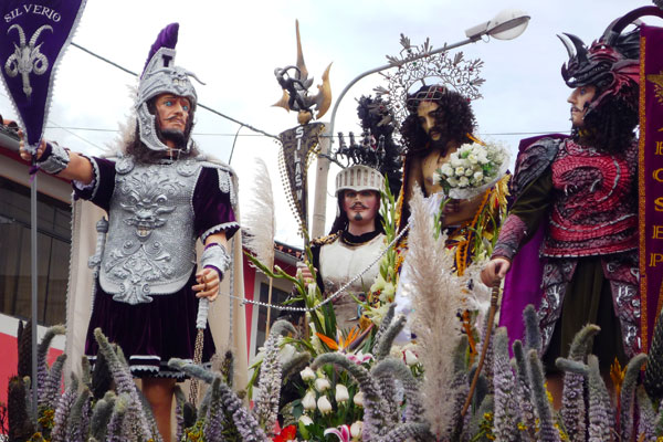 fervor de huaraz en semana santa 2024