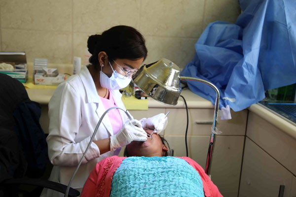 odontología en campaña de salud