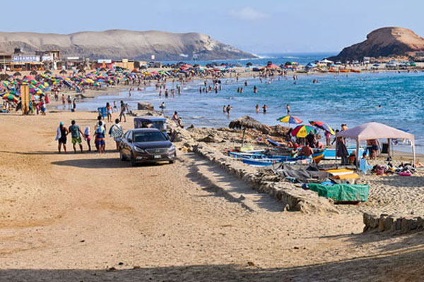 27 de septiembre, Día Mundial del Turismo: Playa de Huarmey 27 de septiembre, Día Mundial del Turismo: Las playas de Huarmey se caracterizan por sus aguas cristalinas.