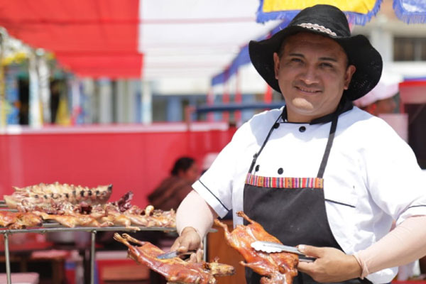 gastronomía en base al cuy Día Nacional del Cuy: En diversos distritos de Áncash, como en Chasquitambo, se realizan festivales en donde se ofrecen platillos en base al cuy.