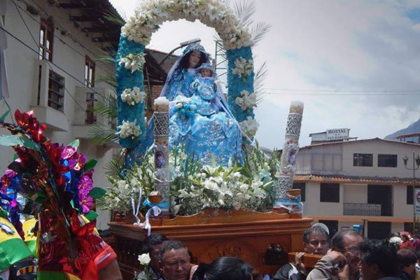 Procesionario Virgen Peregrina de San Marcos Festividad rinde homenaje a la 'Mama Pillicha'.