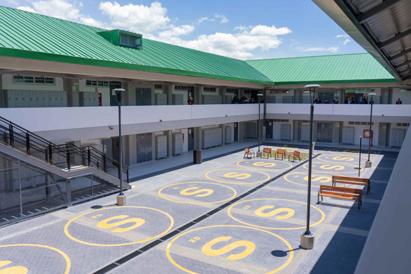 COAR Áncash COAR Áncash: Colegio de Alto Rendimiento Áncash se ejecutó mediante a la modalidad de Obras por Impuestos.