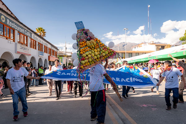 Carnaval huaracino 2026