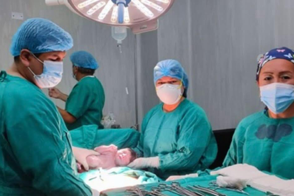 Hospital de Huarmey atención mujer niñez