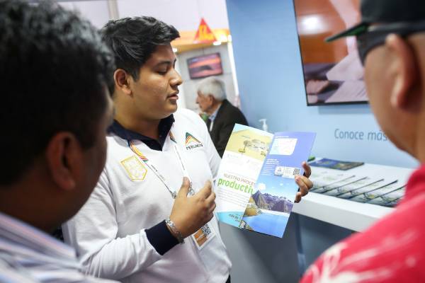 Stand de Antamina en el Perumin 35