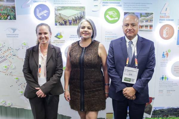 Stand de Antamina en el Perumin 35